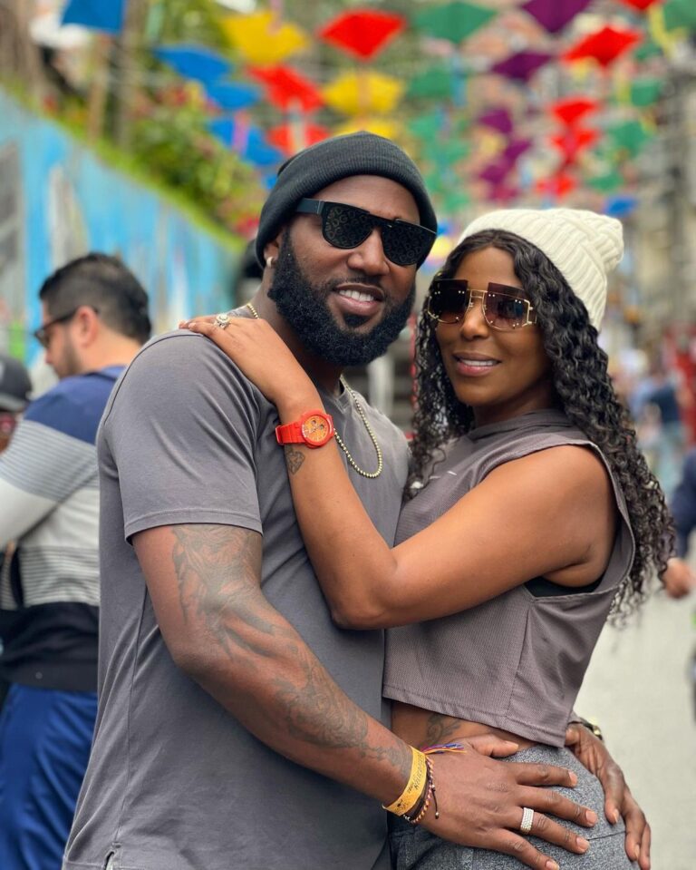 Big Bear man 🤝 Big Bear woman: Marcell Ozuna successfully proposes to ...