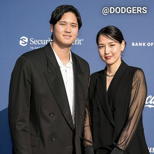 Shohei Ohtani And Wife Mamiko Tanaka Shine In Stylish All-Black Outfits ...